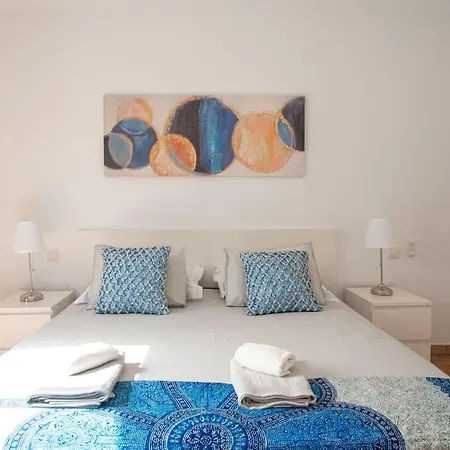 Casa Marlay Spacious, Heated Pool, Bbq & Fast Wi-fi Only 15 Minutes Walk To Town Ferienhaus *